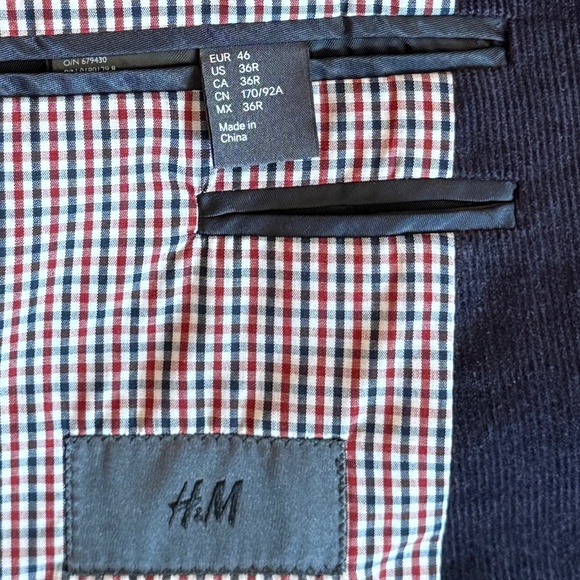 H&M | 36R | Corduroy Sport Coat - Picture 10 of 10